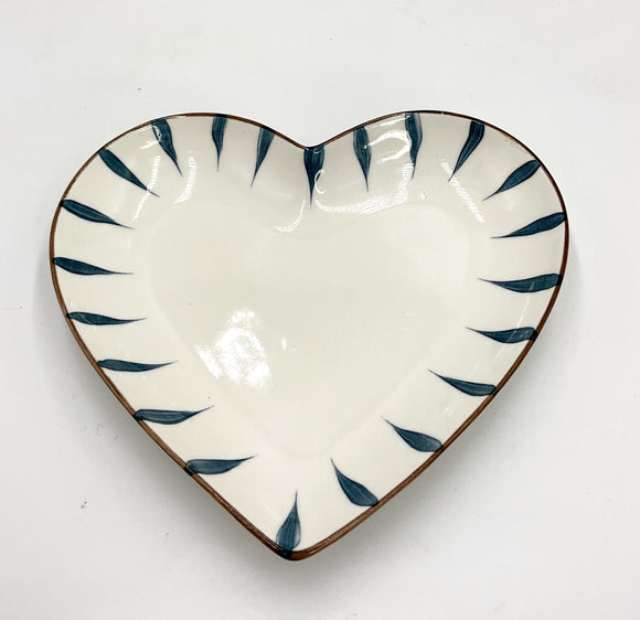Heart Plate with Leaves