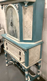 Marie Antoinette Cabinet