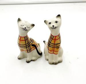 Cat Salt Pepper Shakers