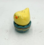 Bird on Nest Salt Pepper
