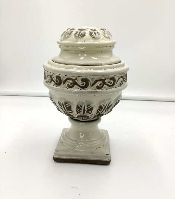 Old World style Urn