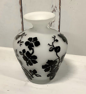 Black & white mini glass vase