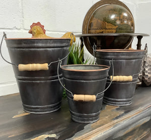 Metal Pots with Handle