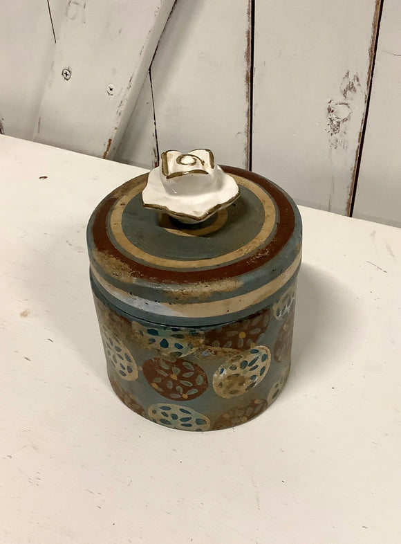 Rustic small canister